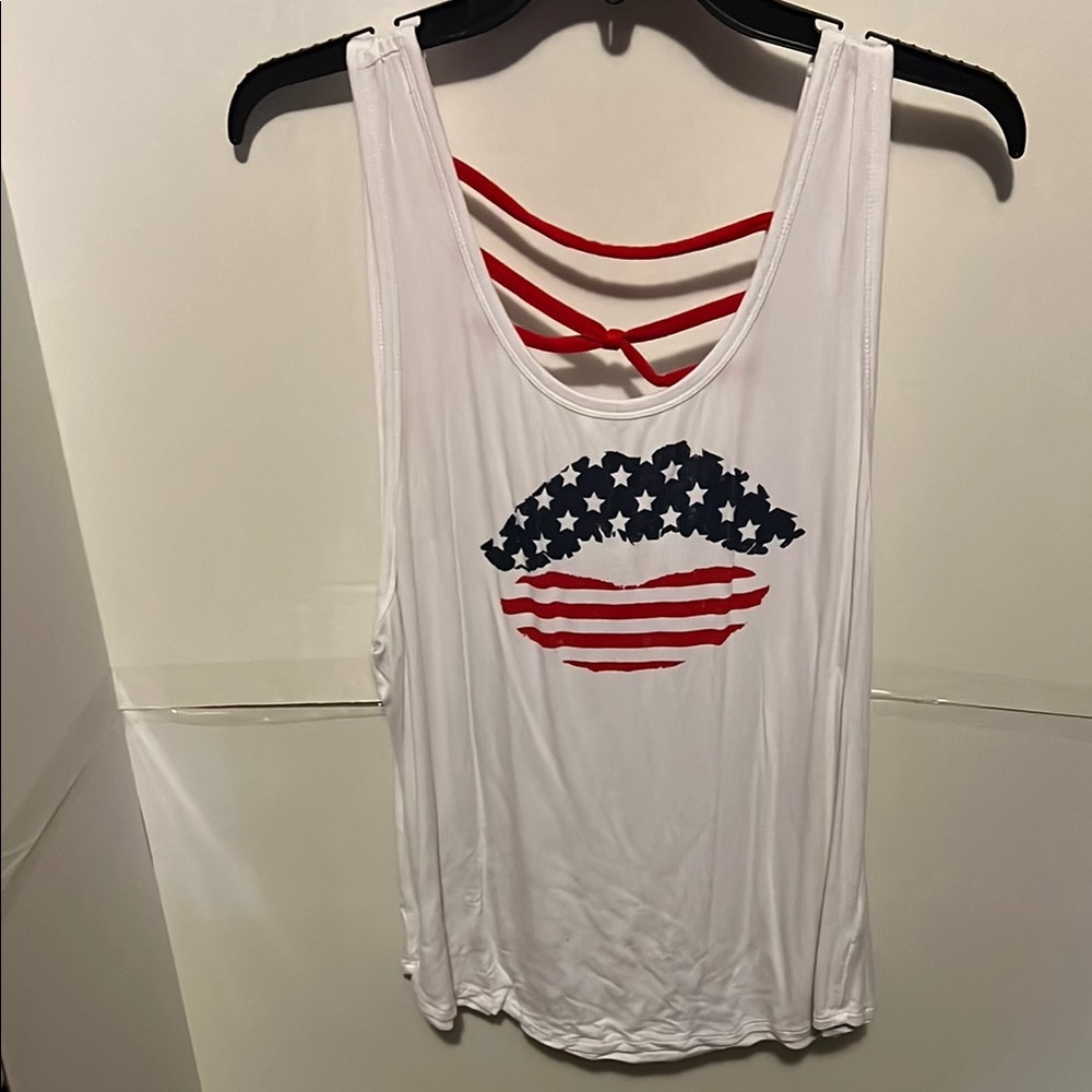 Graphic Tank Tops Collection - Picture 5 of 12